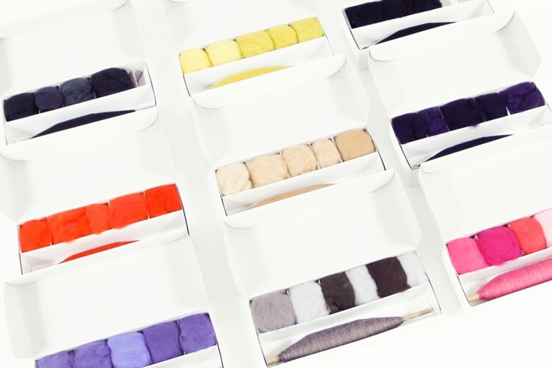 EXCLUSIVE COLORS